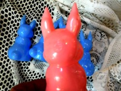 5 blue rabbits view